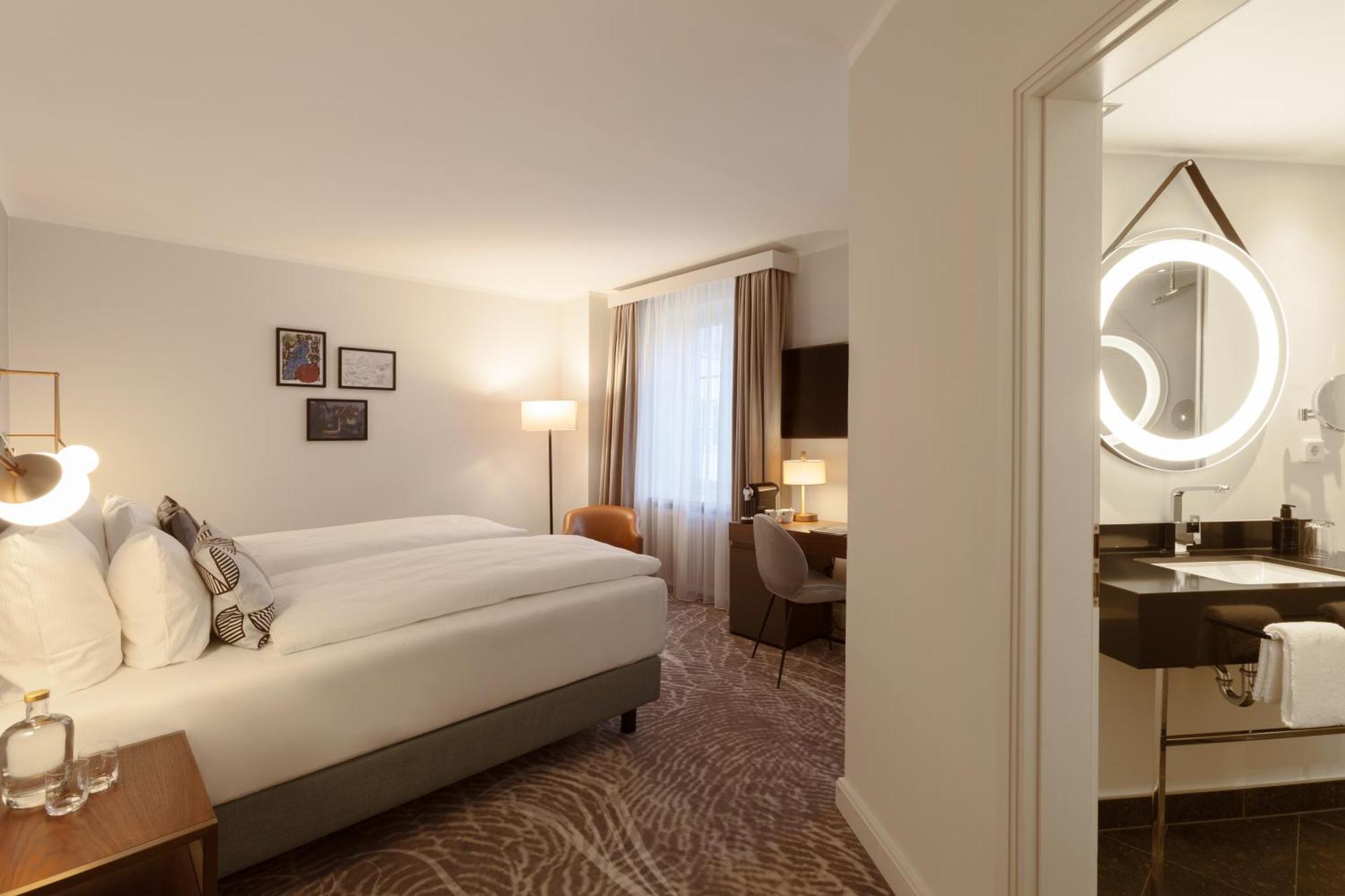 Elephant Weimar, Autograph Collection Hotel 5*